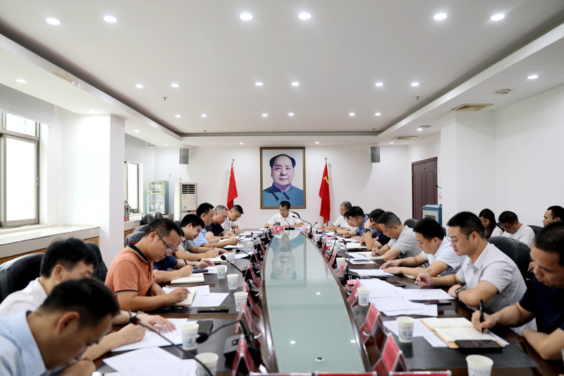 全力以赴推進安置工作 確保群眾滿意