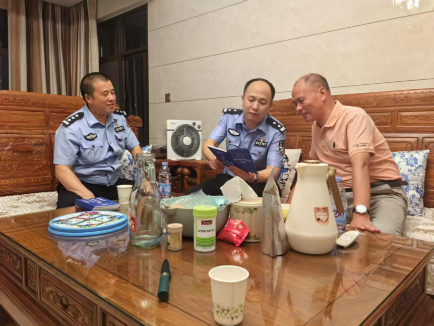 警民同心織密反詐網(wǎng) “繡花功夫”守牢錢袋子