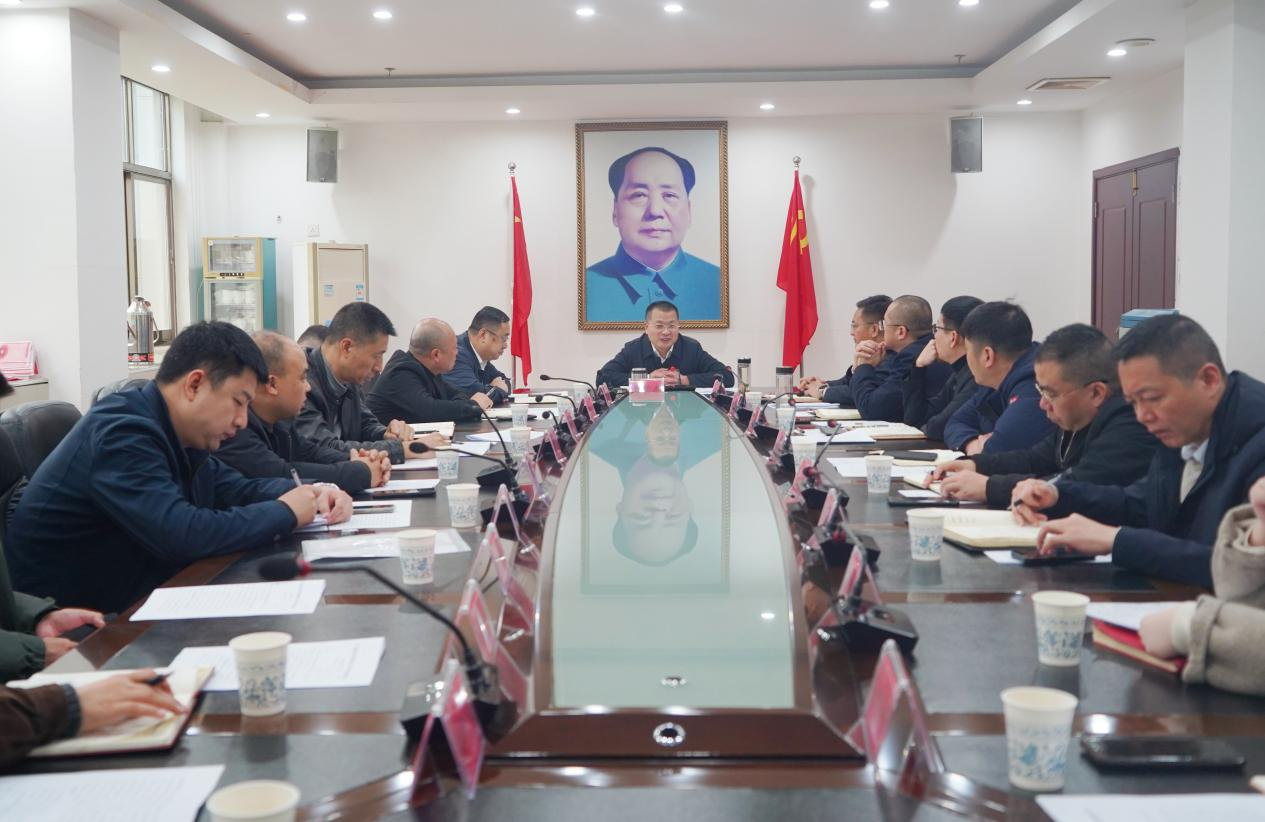 汇聚动能促产业提质 深化培育助集群成势